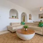 H&o Golden Sunset View Apartment