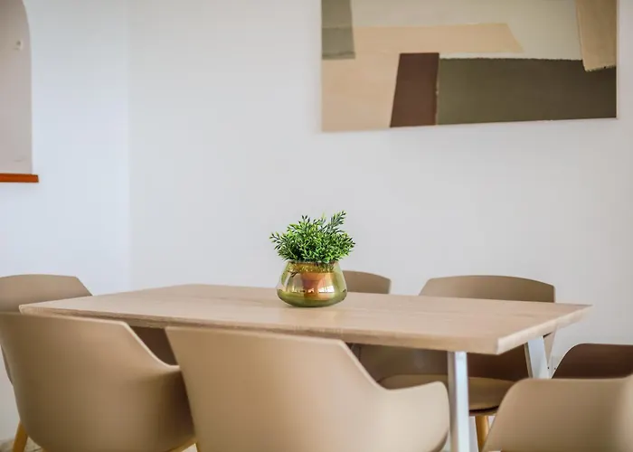 H&o Golden Sunset View Apartment Paphos