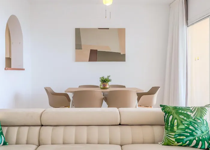 H&o Golden Sunset View