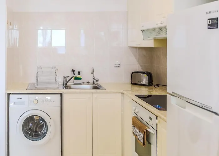 H&o Golden Sunset View